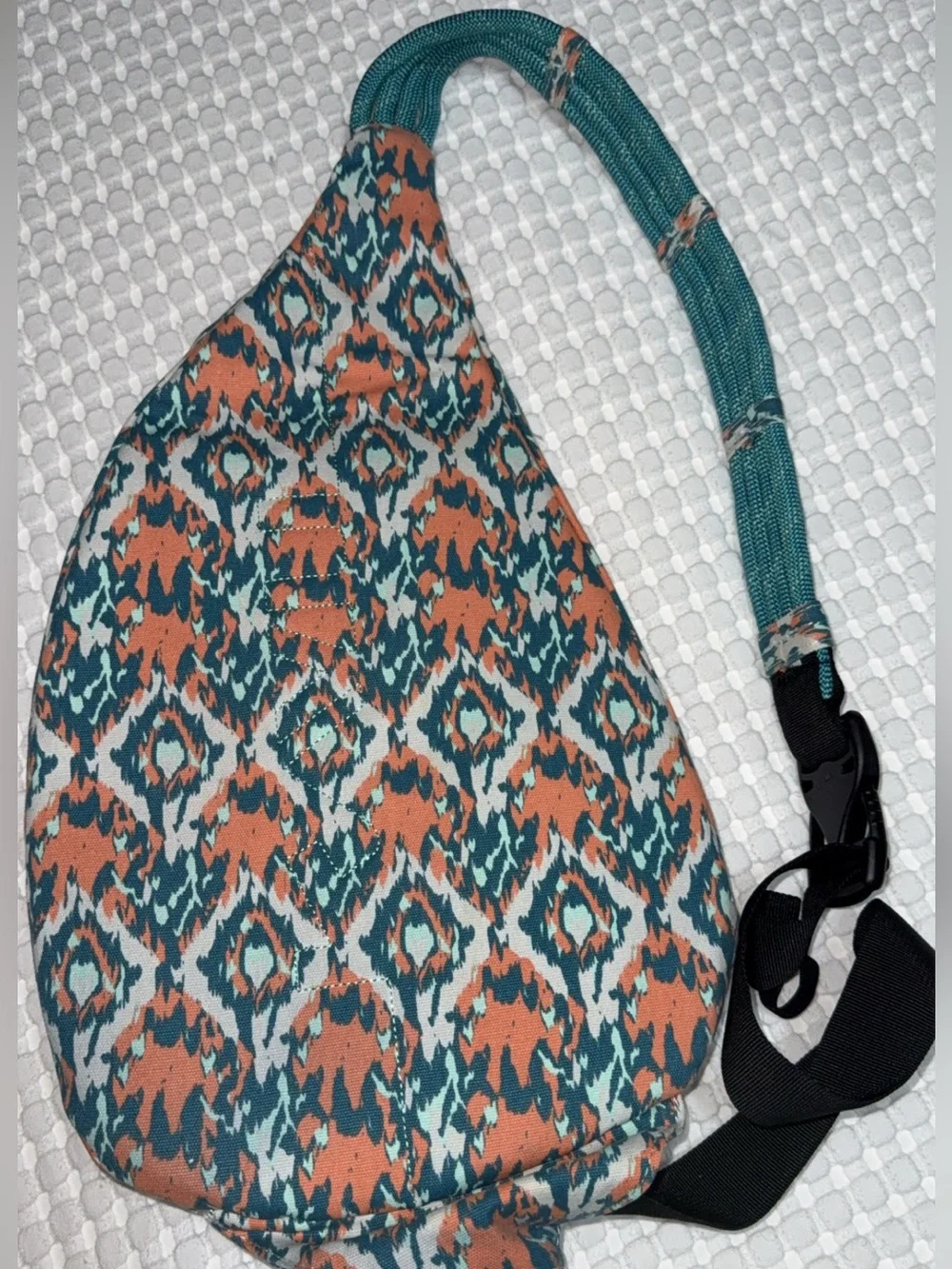 Kavu Rope Sling Bag